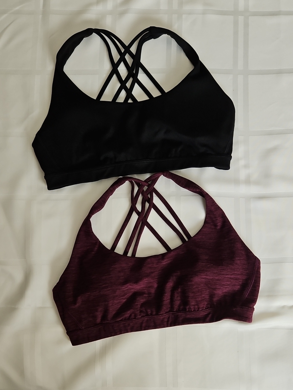 Victoria's Secret Stappy Crisscross Sports Bras Duo - Black & Deep Plum